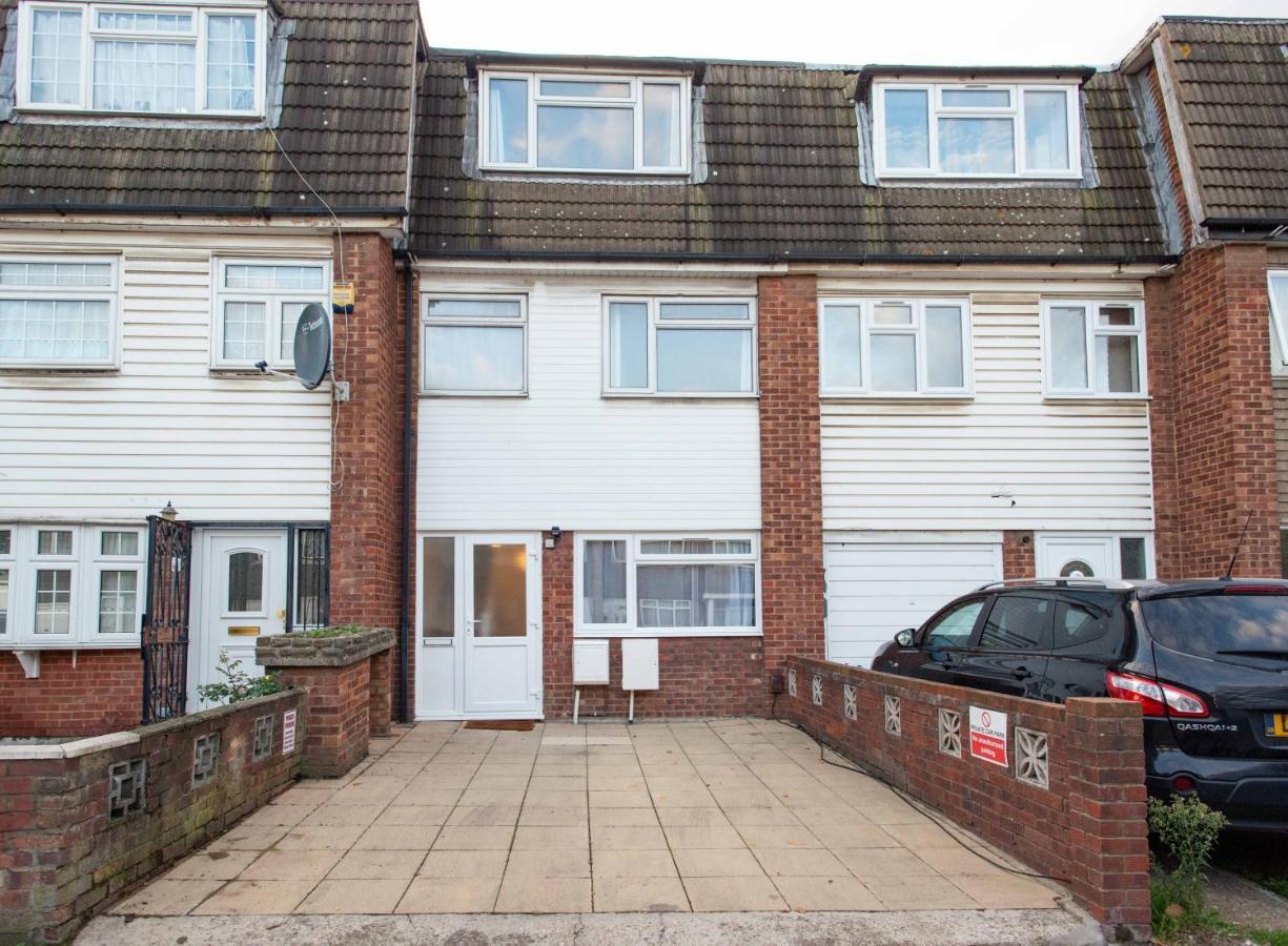 Stunning Four Bedroom House Close To Excel, O2 & Central London With Free Parking Esterno foto